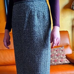 Wool skirt
